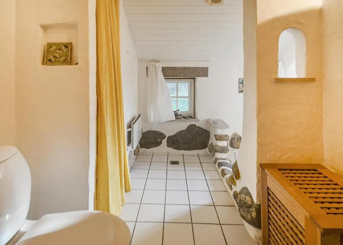 Holiday home Cozy In With Wifi *